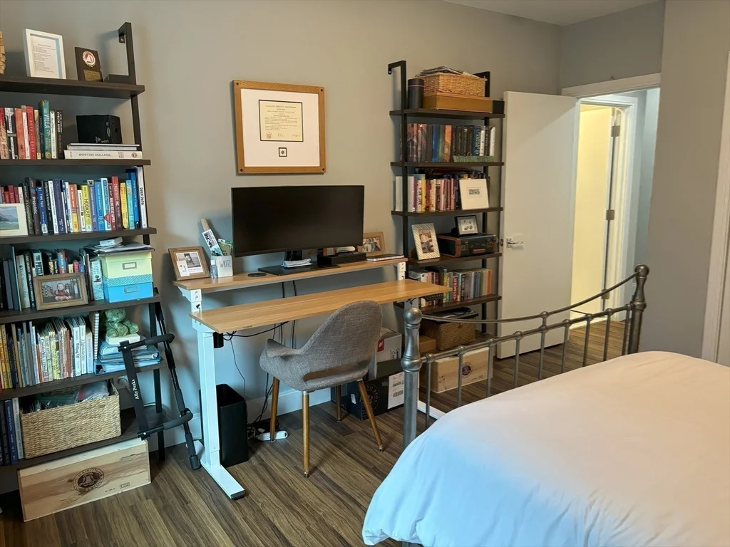 2 bed, 2 bath apartment for rent at 408 E 8th St Unit 3, South Boston — photo 25 of 33