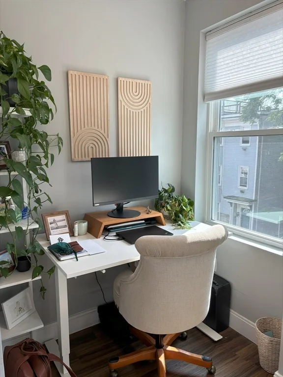 2 bed, 2 bath apartment for rent at 408 E 8th St Unit 3, South Boston — photo 16 of 33