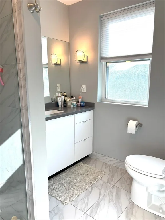 2 bed, 2 bath apartment for rent at 408 E 8th St Unit 3, South Boston — photo 22 of 33