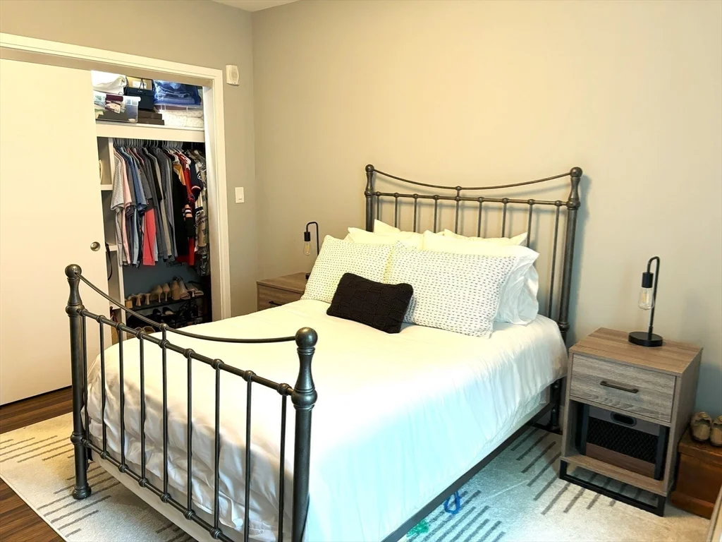 2 bed, 2 bath apartment for rent at 408 E 8th St Unit 3, South Boston — photo 26 of 33