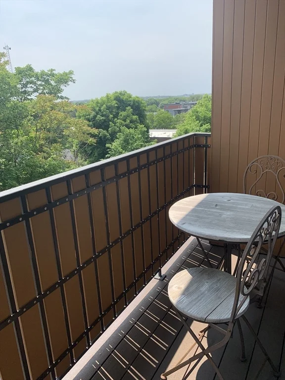 2 bed, 2 bath apartment for rent at 408 East 8th St Unit 3A, South Boston — photo 3 of 19