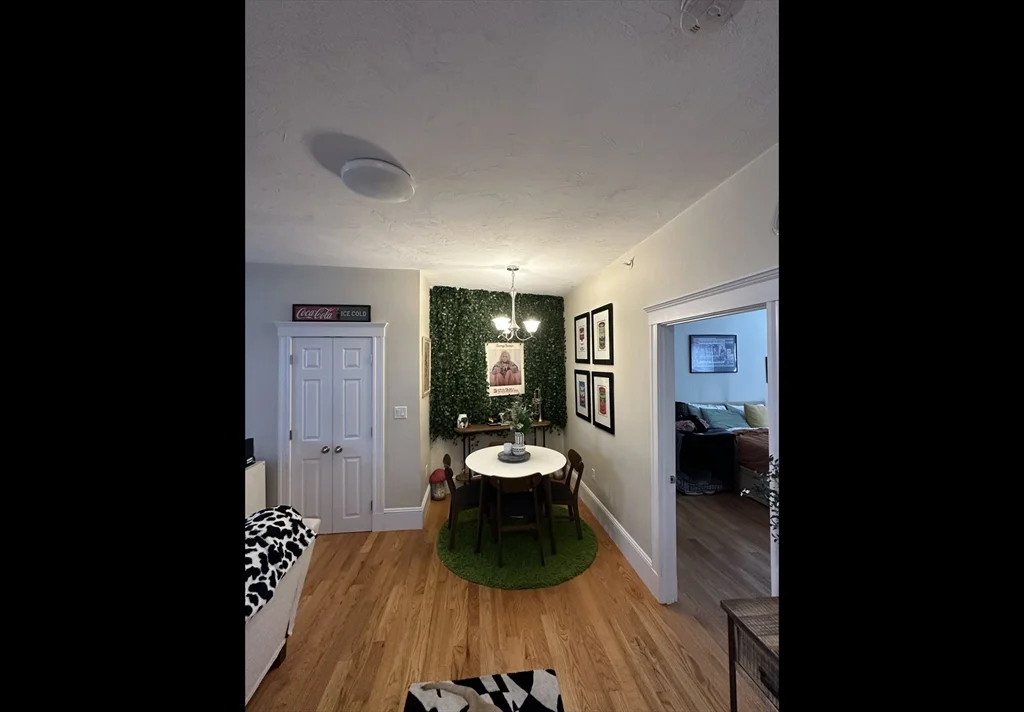 2 bed, 1 bath apartment for rent at 408 Neponset Ave Unit 2R, Dorchester — photo 3 of 9