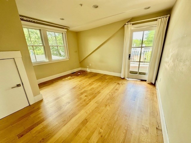 3 bed, 2 bath apartment for rent at 408 Putnam Ave Unit 408, Cambridgeport — photo 10 of 15