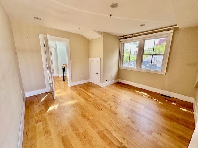 3 bed, 2 bath apartment for rent at 408 Putnam Ave Unit 408, Cambridgeport — photo 11 of 15