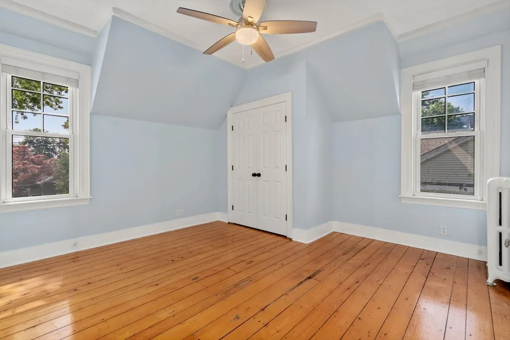 3 bed, 1 bath apartment for rent at 409 Atlantic Ave Unit 0, Marblehead — photo 18 of 29
