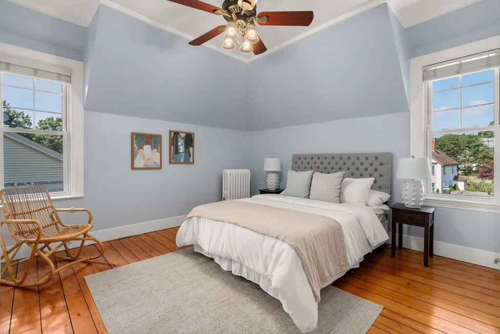 3 bed, 1 bath apartment for rent at 409 Atlantic Ave Unit 0, Marblehead — photo 16 of 29