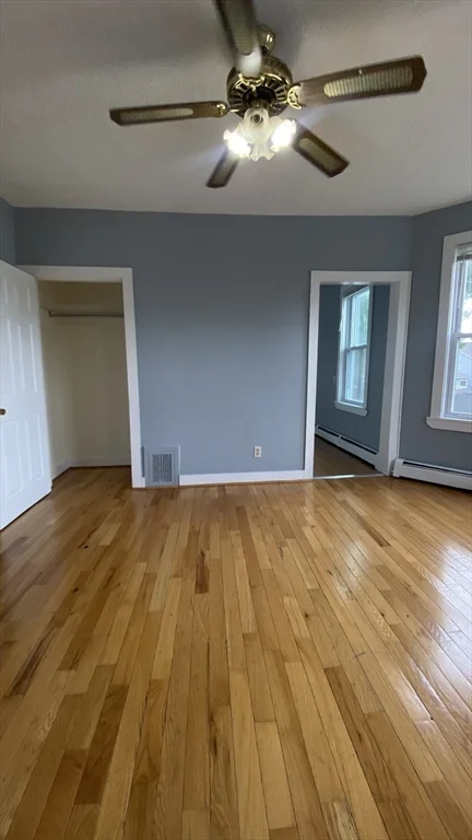 3 bed, 1 bath apartment for rent at 409 Chestnut St Unit 3, Lynn — photo 3 of 11