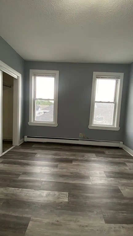3 bed, 1 bath apartment for rent at 409 Chestnut St Unit 3, Lynn — photo 9 of 11