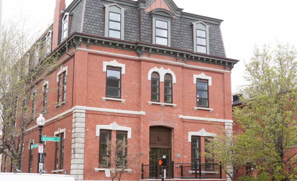 3 bed, 2 bath apartment for rent at 409 Dudley St Unit 1, Roxbury — photo 6 of 6