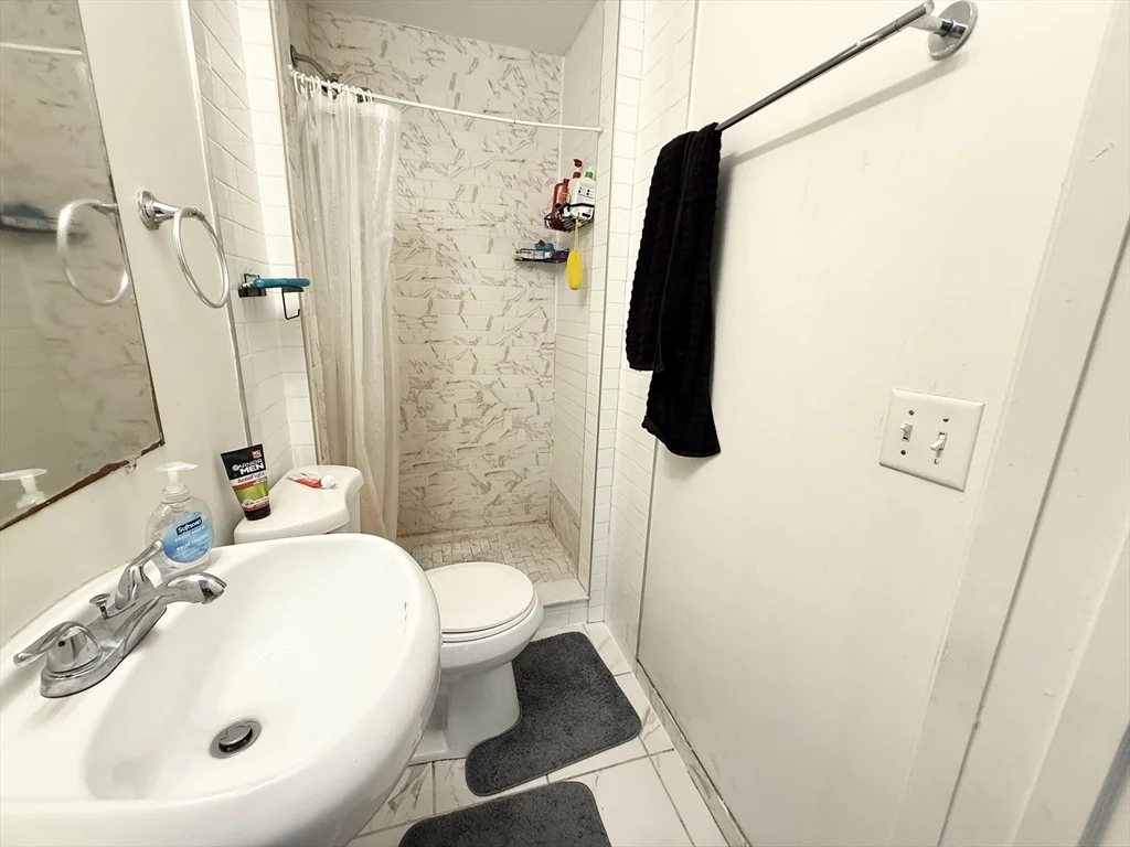 3 bed, 2 bath apartment for rent at 409 Dudley St Unit 2, Roxbury — photo 8 of 8