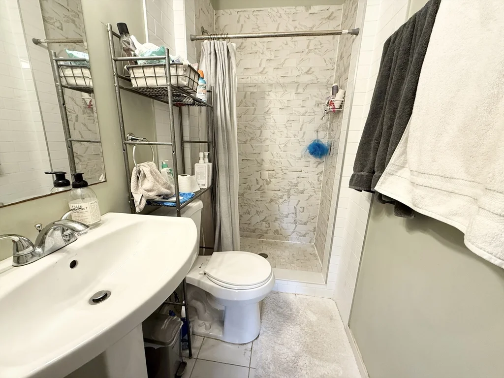 3 bed, 2 bath apartment for rent at 409 Dudley St Unit 4, Roxbury — photo 10 of 10
