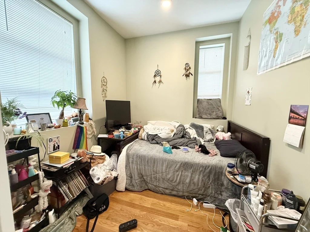 3 bed, 2 bath apartment for rent at 409 Dudley St Unit 4, Roxbury — photo 6 of 10