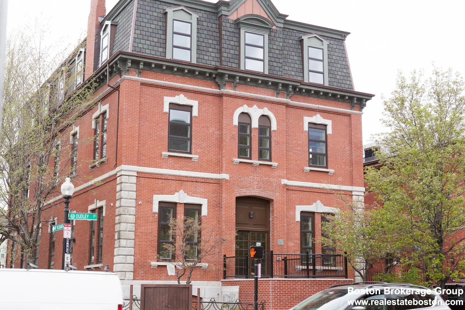 3 bed, 2 bath apartment for rent at 409 Dudley St Unit 5, Roxbury — photo 8 of 8