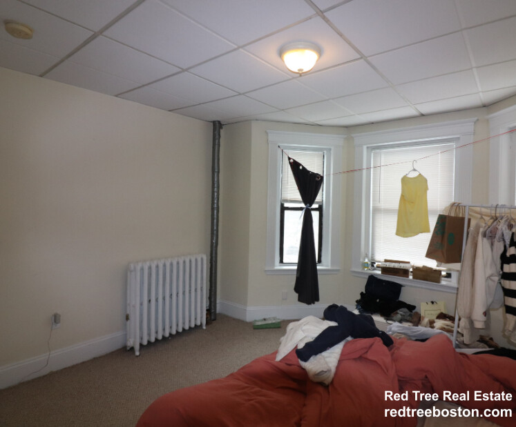 Studio bed, 1 bath apartment for rent at 409 Huntington Ave Unit 17, Fenway — photo 3 of 20