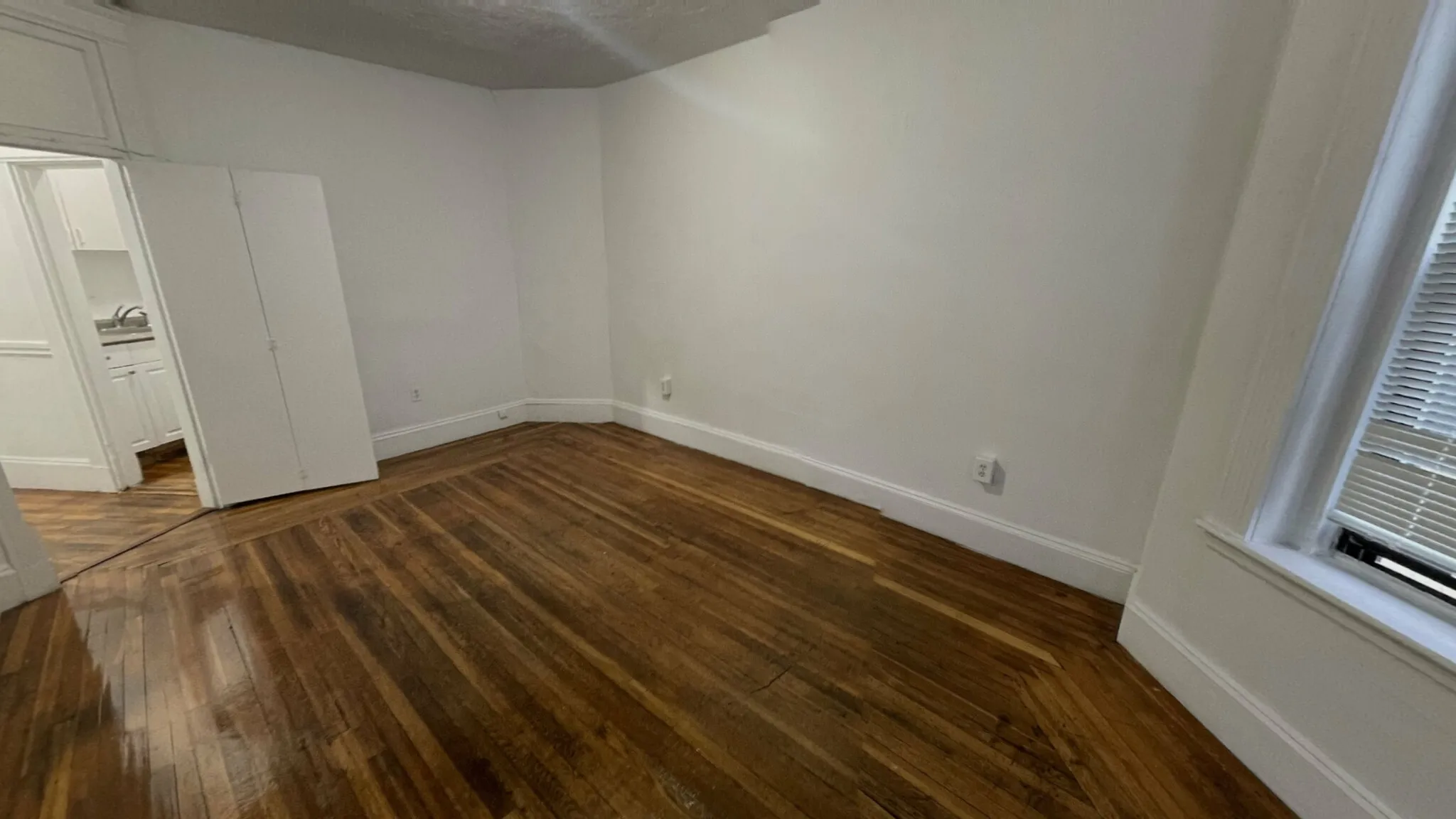 1 bed, 1 bath apartment for rent at 409 Huntington Ave Unit 19, Fenway — photo 2 of 7