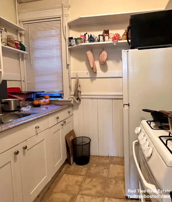 Studio bed, 1 bath apartment for rent at 409 Huntington Ave Unit 24, Fenway — photo 5 of 10