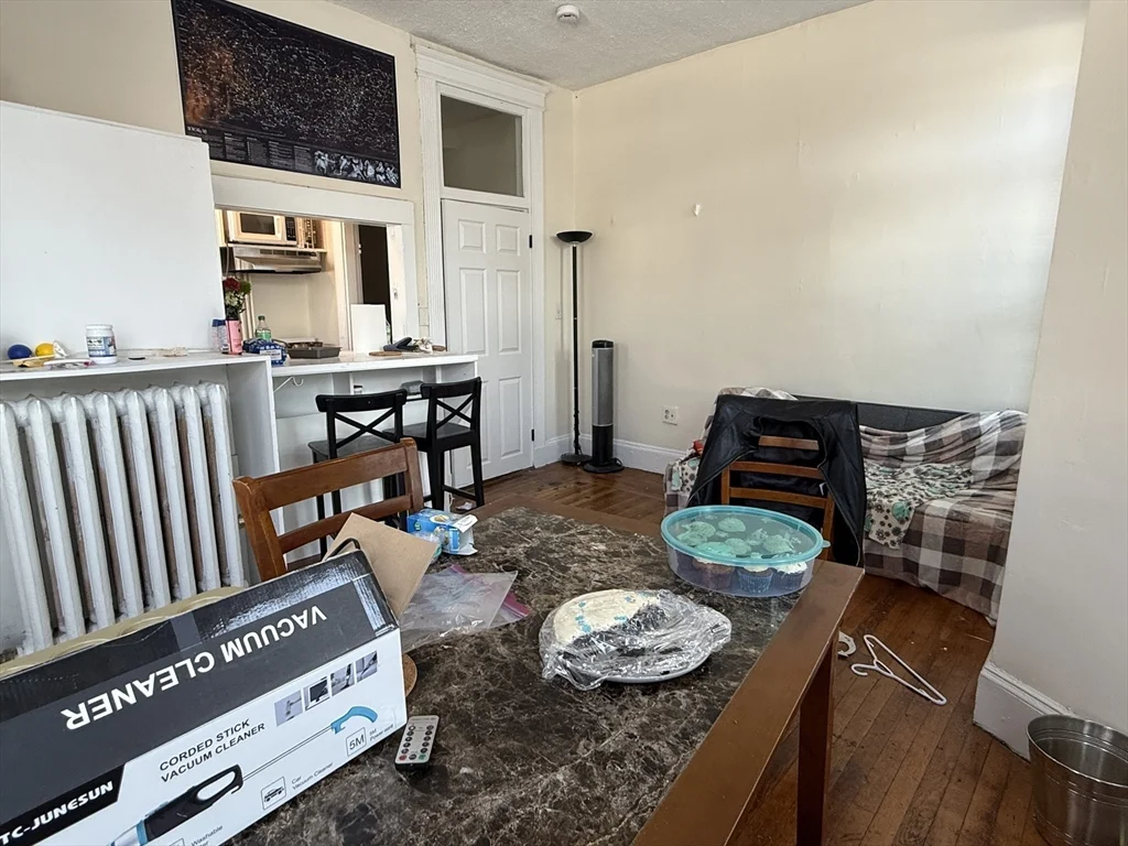2 bed, 1 bath apartment for rent at 409 Huntington Ave Unit 3, Fenway — photo 6 of 9