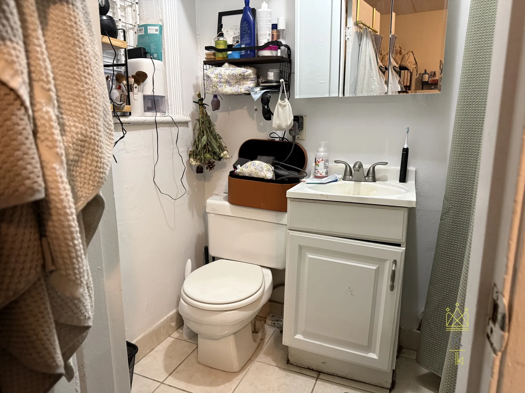 Studio bed, 1 bath apartment for rent at 409 Huntington Ave Unit 5, Fenway — photo 4 of 7