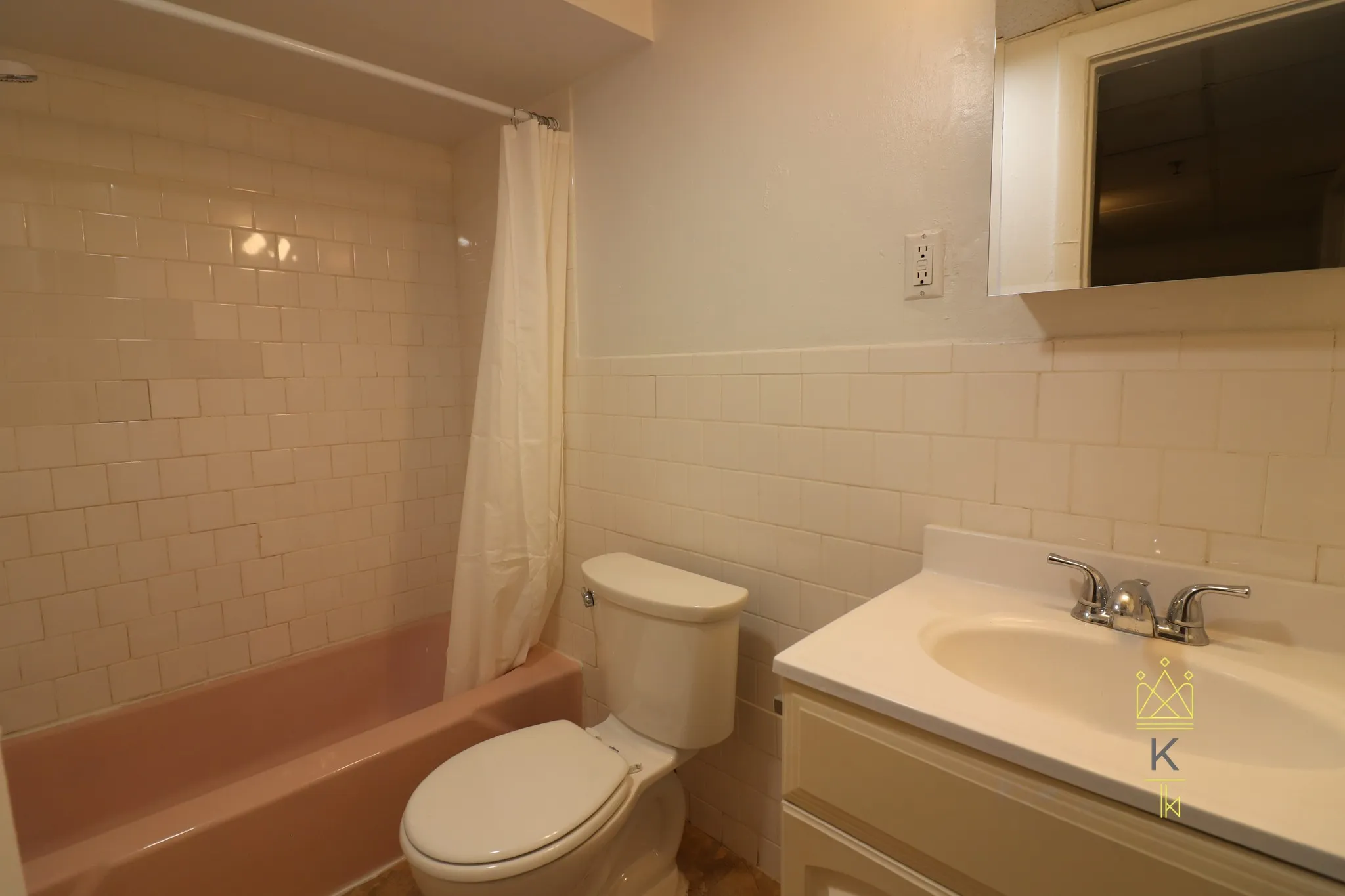 2 bed, 1 bath apartment for rent at 409 Huntington Ave Unit B1, Fenway — photo 7 of 10