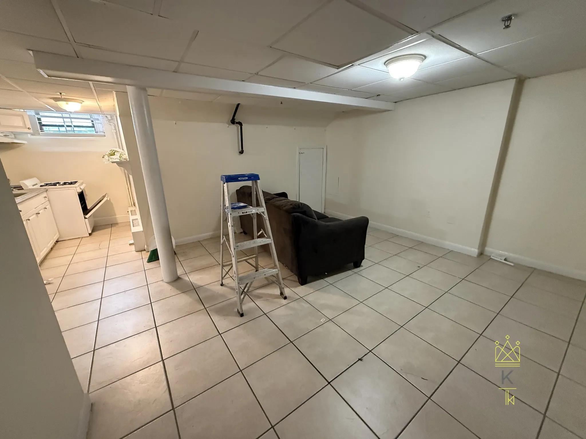 2 bed, 1 bath apartment for rent at 409 Huntington Ave Unit B3, Fenway — photo 2 of 9