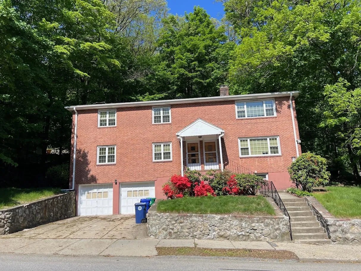 3 bed, 2 bath apartment for rent at 409 Lowell Ave Unit 2, Newtonville — photo 1 of 16