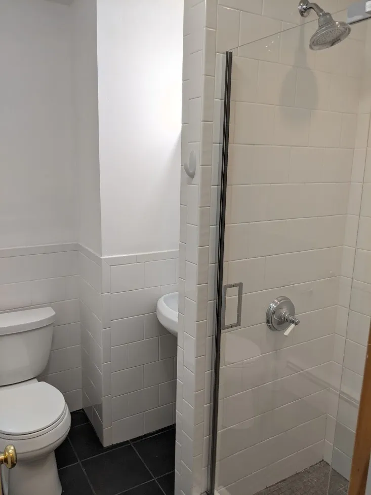 3 bed, 2 bath apartment for rent at 409 Lowell Ave Unit 2, Newtonville — photo 14 of 16