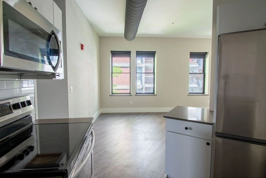 2 bed, 1 bath apartment for rent at 409 Main St Unit 3B, Fitchburg — photo 3 of 13