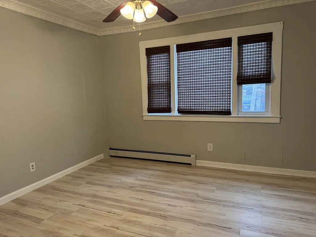2 bed, 1 bath apartment for rent at 409 Moody St Unit 1, Lowell — photo 11 of 16