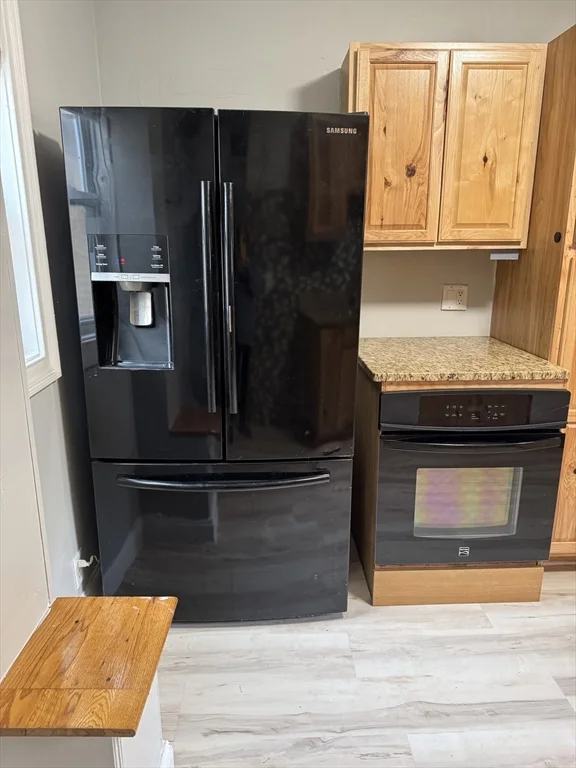 2 bed, 1 bath apartment for rent at 409 Moody St Unit 1, Lowell — photo 8 of 16