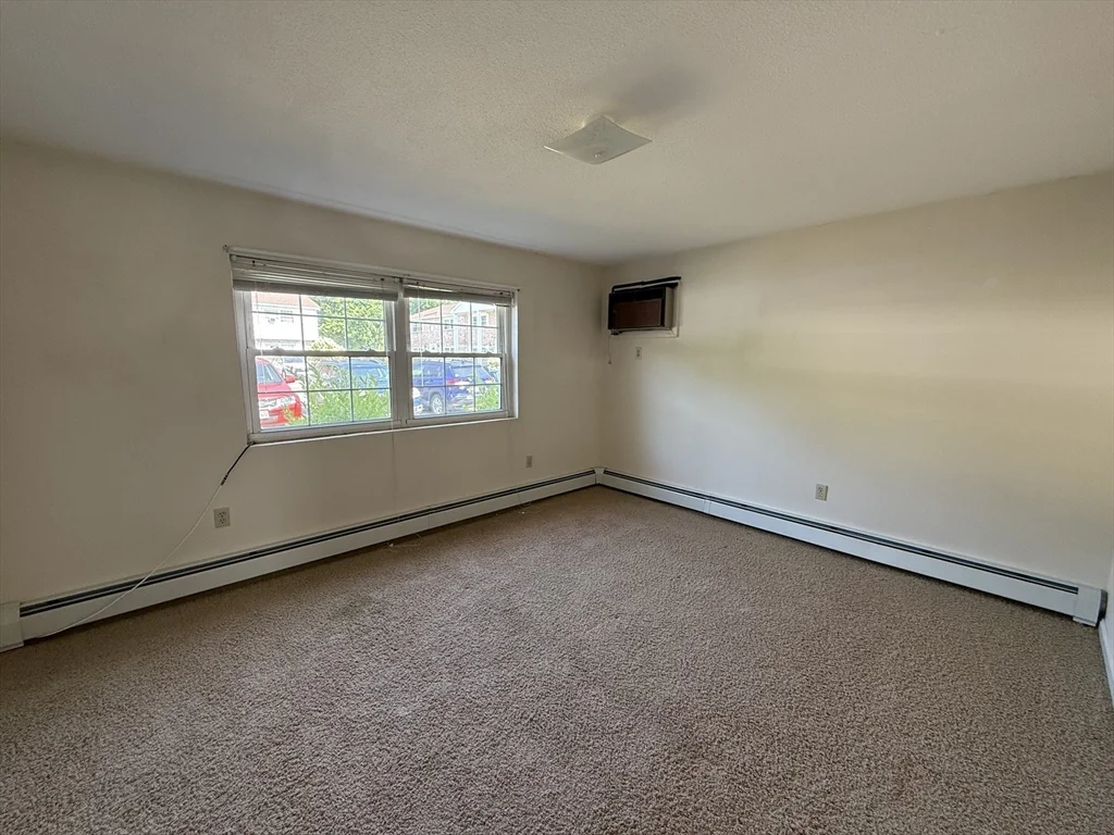 1 bed, 1 bath apartment for rent at 40B Washington Park Dr Unit 5, Andover — photo 8 of 11