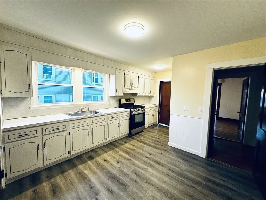 2 bed, 1 bath apartment for rent at 41-43 Boylston St Unit 41, Watertown — photo 9 of 14