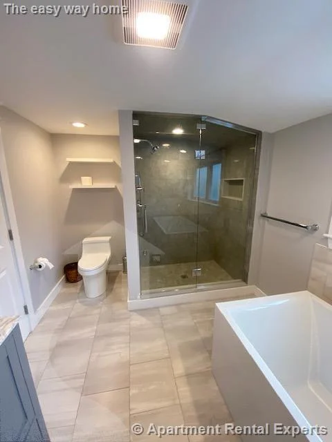 4 bed, 2 bath apartment for rent at 41-43 Garrison Ave Unit 2, Teele Square — photo 26 of 39