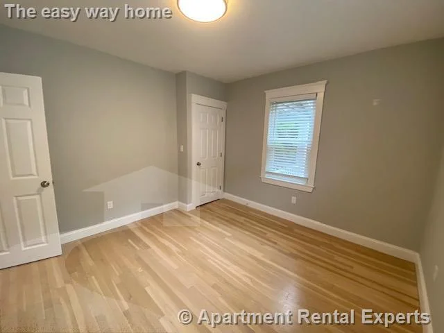 4 bed, 2 bath apartment for rent at 41-43 Garrison Ave Unit 2, Teele Square — photo 20 of 39