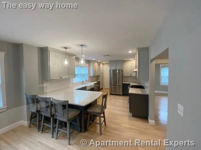 4 bed, 2 bath apartment for rent at 41-43 Garrison Ave Unit 2, Teele Square — photo 7 of 39