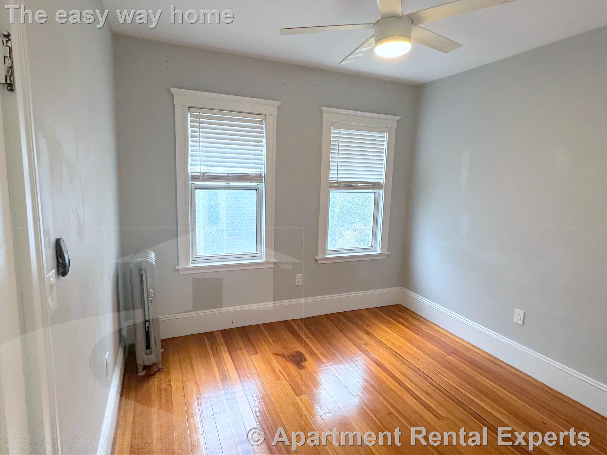 4 bed, 1 bath apartment for rent at 41-43 Jaques St Unit 2, Winter Hill — photo 10 of 18