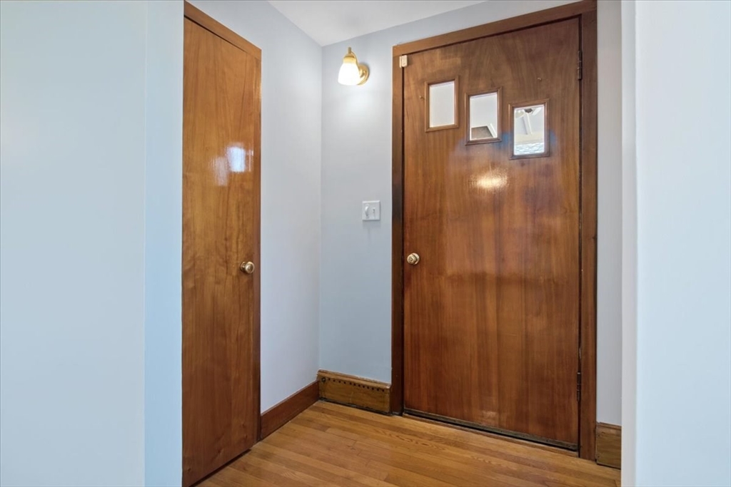 3 bed, 2 bath apartment for rent at 41 Allen Rd, Norwood — photo 18 of 38