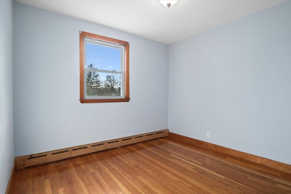 3 bed, 2 bath apartment for rent at 41 Allen Rd, Norwood — photo 27 of 38