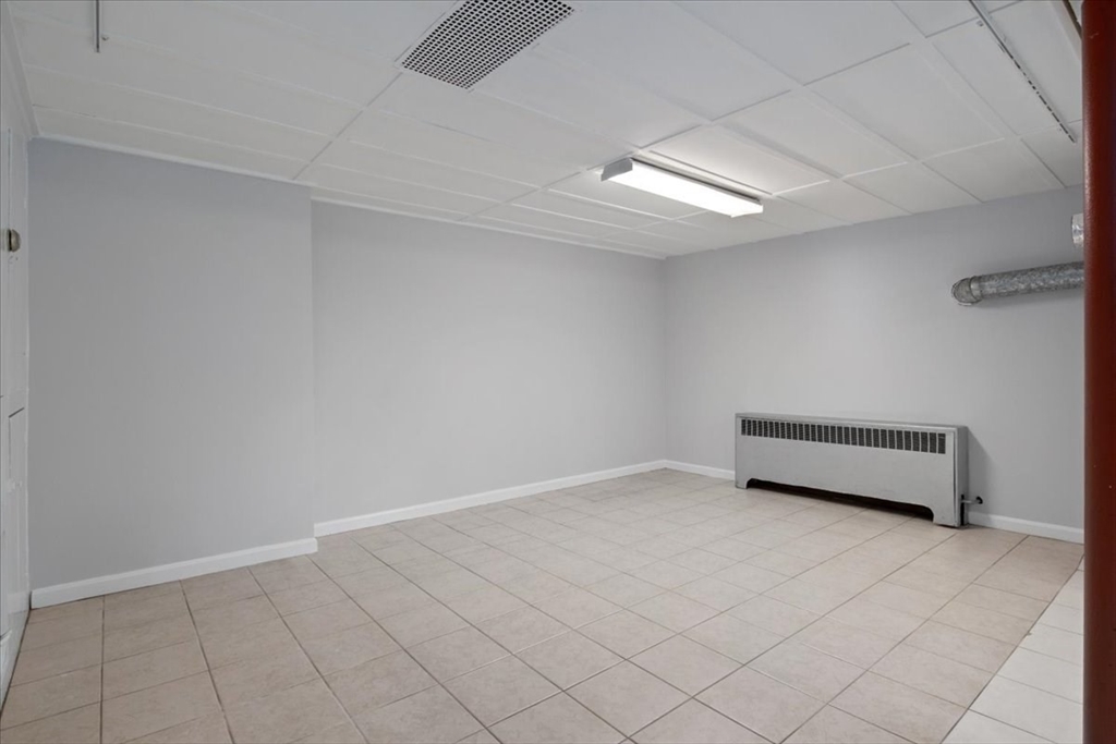 3 bed, 2 bath apartment for rent at 41 Allen Rd, Norwood — photo 30 of 38