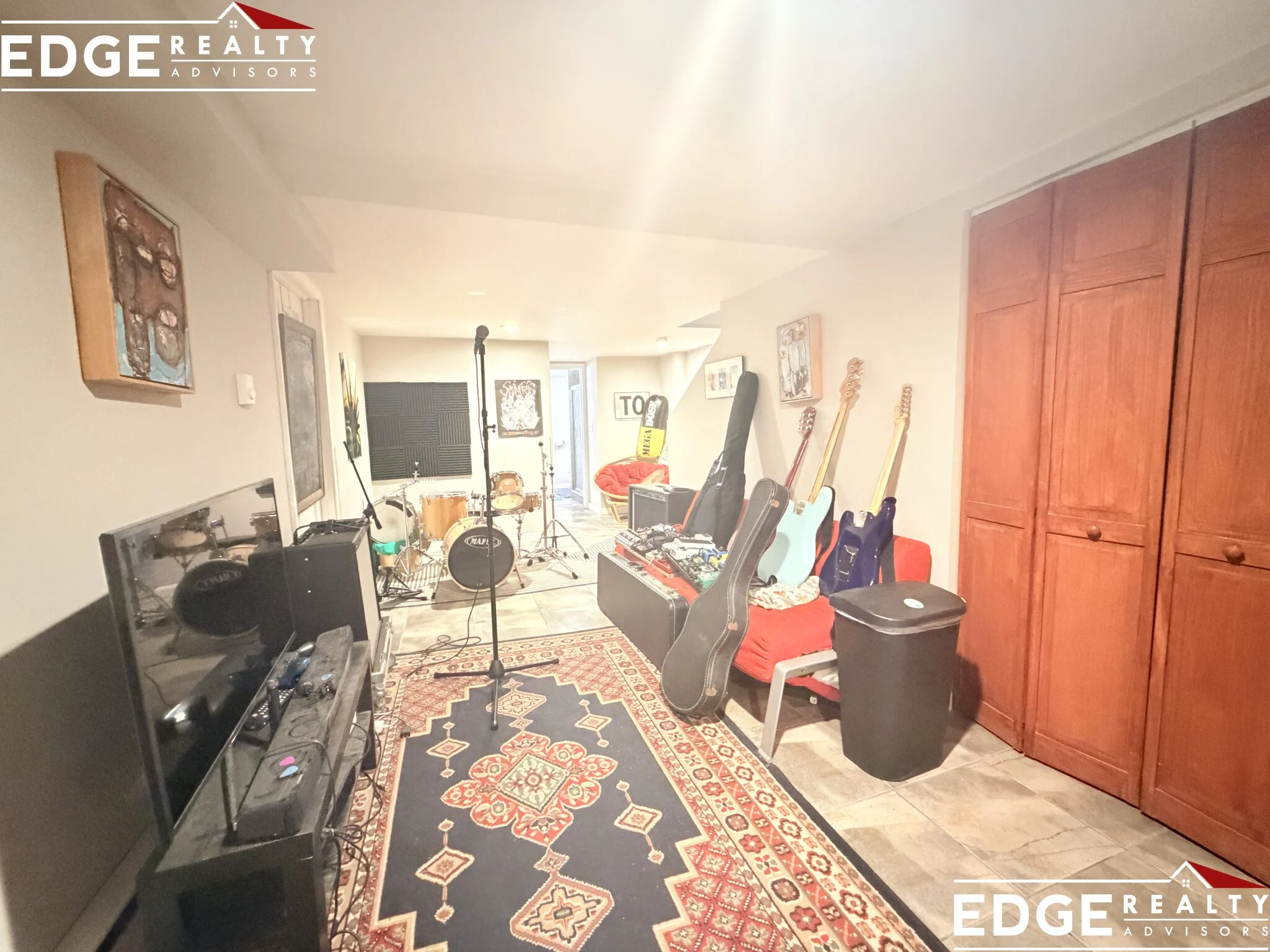 4 bed, 2 bath apartment for rent at 41 Allston St Unit 1, Brighton — photo 10 of 11