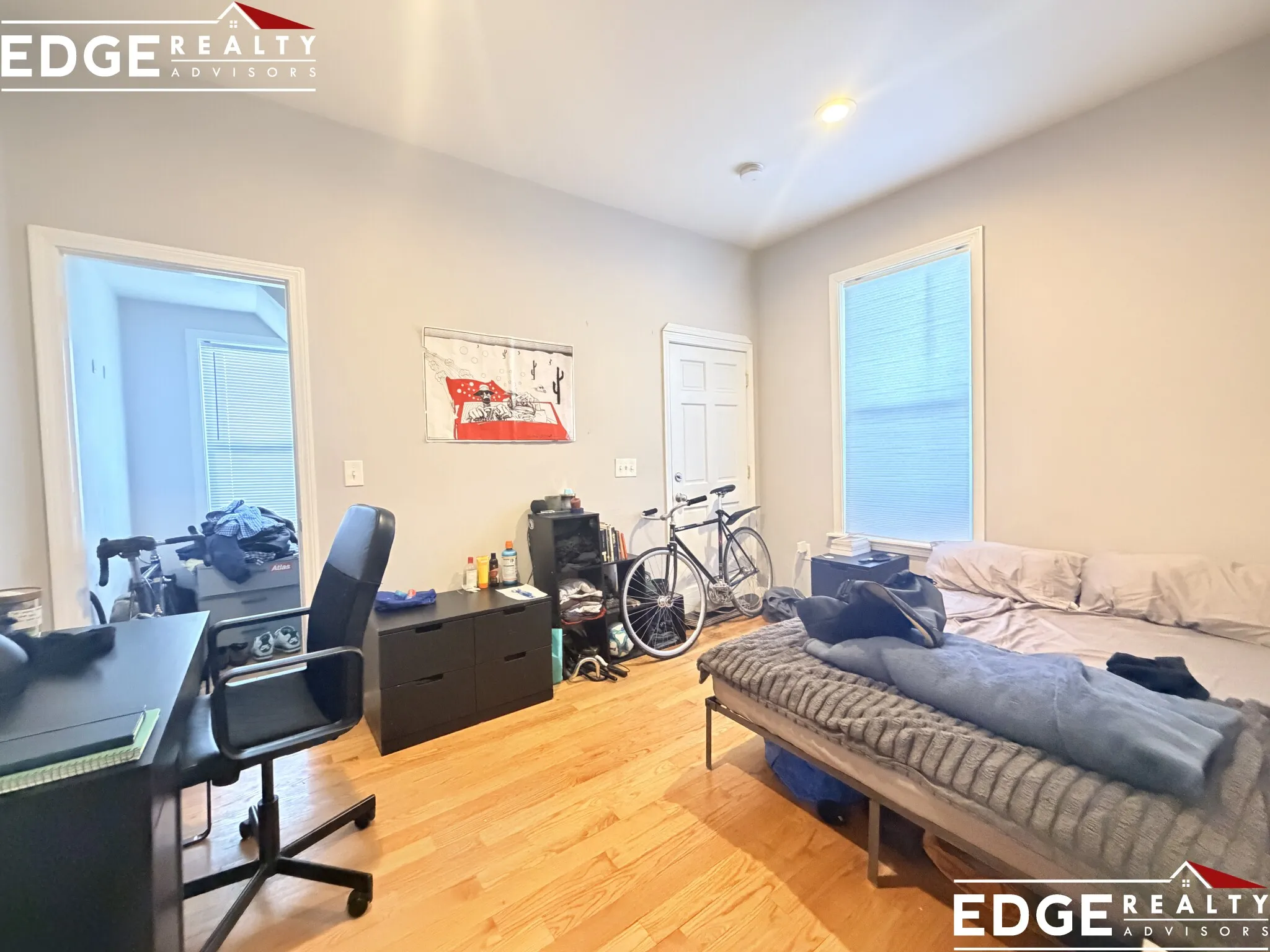 4 bed, 2 bath apartment for rent at 41 Allston St Unit 1, Brighton — photo 3 of 11