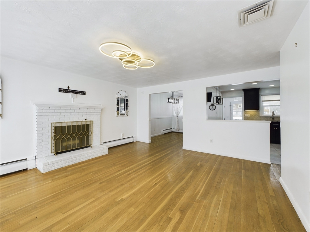 3 bed, 1 bath apartment for rent at 41 Althea Rd Unit 41, Randolph — photo 7 of 23