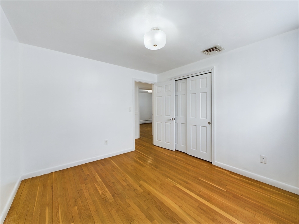 3 bed, 1 bath apartment for rent at 41 Althea Rd Unit 41, Randolph — photo 12 of 23