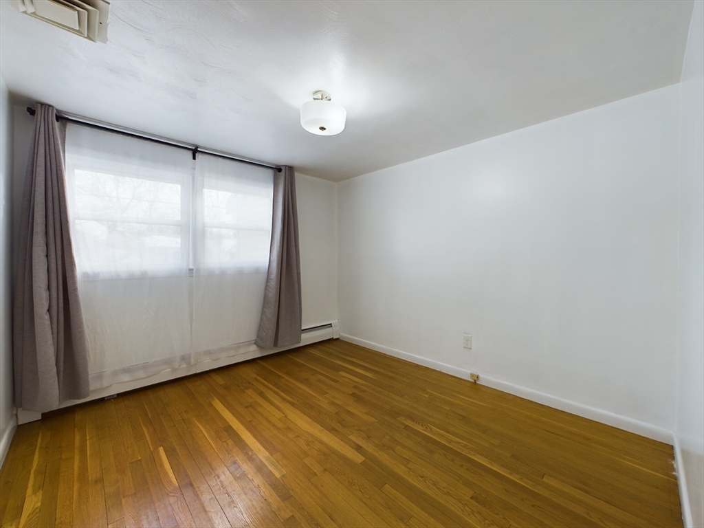 3 bed, 1 bath apartment for rent at 41 Althea Rd Unit 41, Randolph — photo 11 of 23