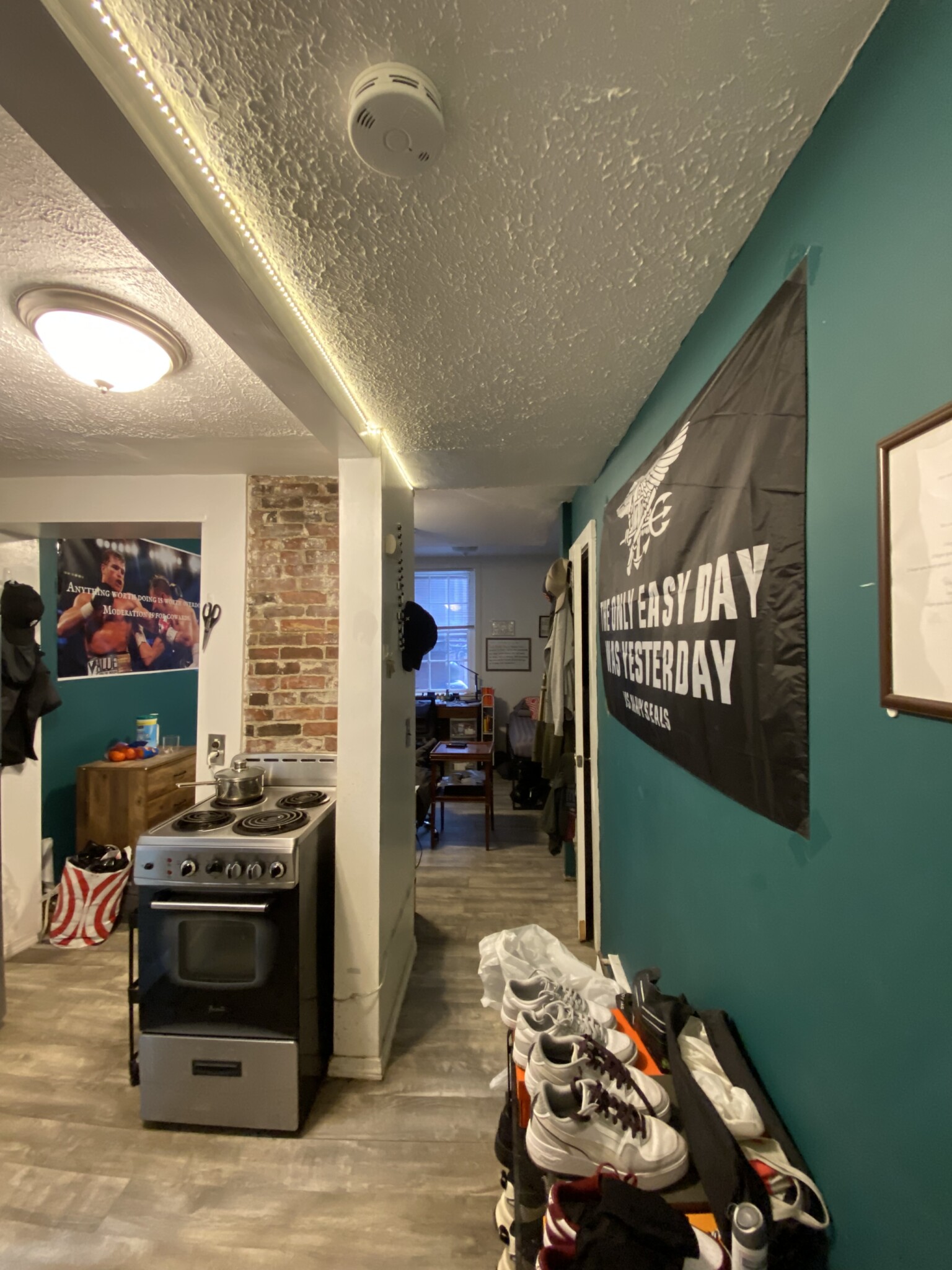 Studio bed, 1 bath apartment for rent at 41 Anderson St Unit 1-2, Beacon Hill — photo 3 of 11