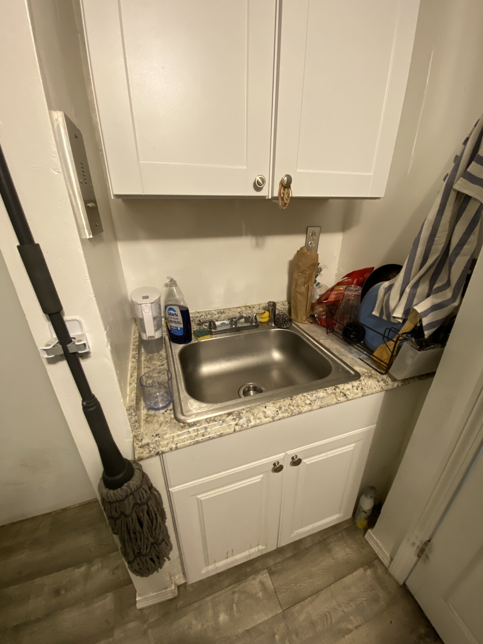 Studio bed, 1 bath apartment for rent at 41 Anderson St Unit 1-2, Beacon Hill — photo 8 of 11
