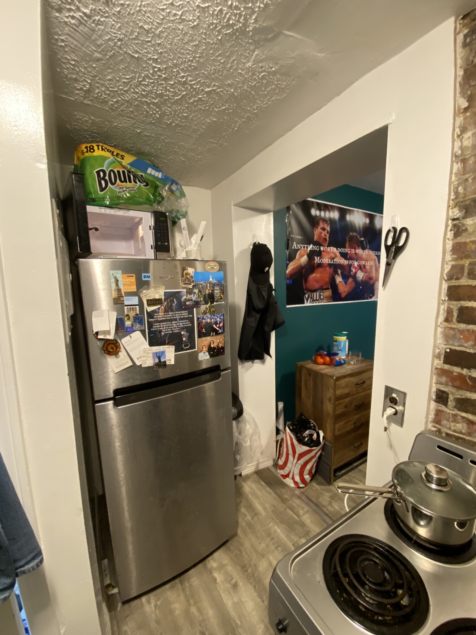 Studio bed, 1 bath apartment for rent at 41 Anderson St Unit 1-2, Beacon Hill — photo 9 of 11