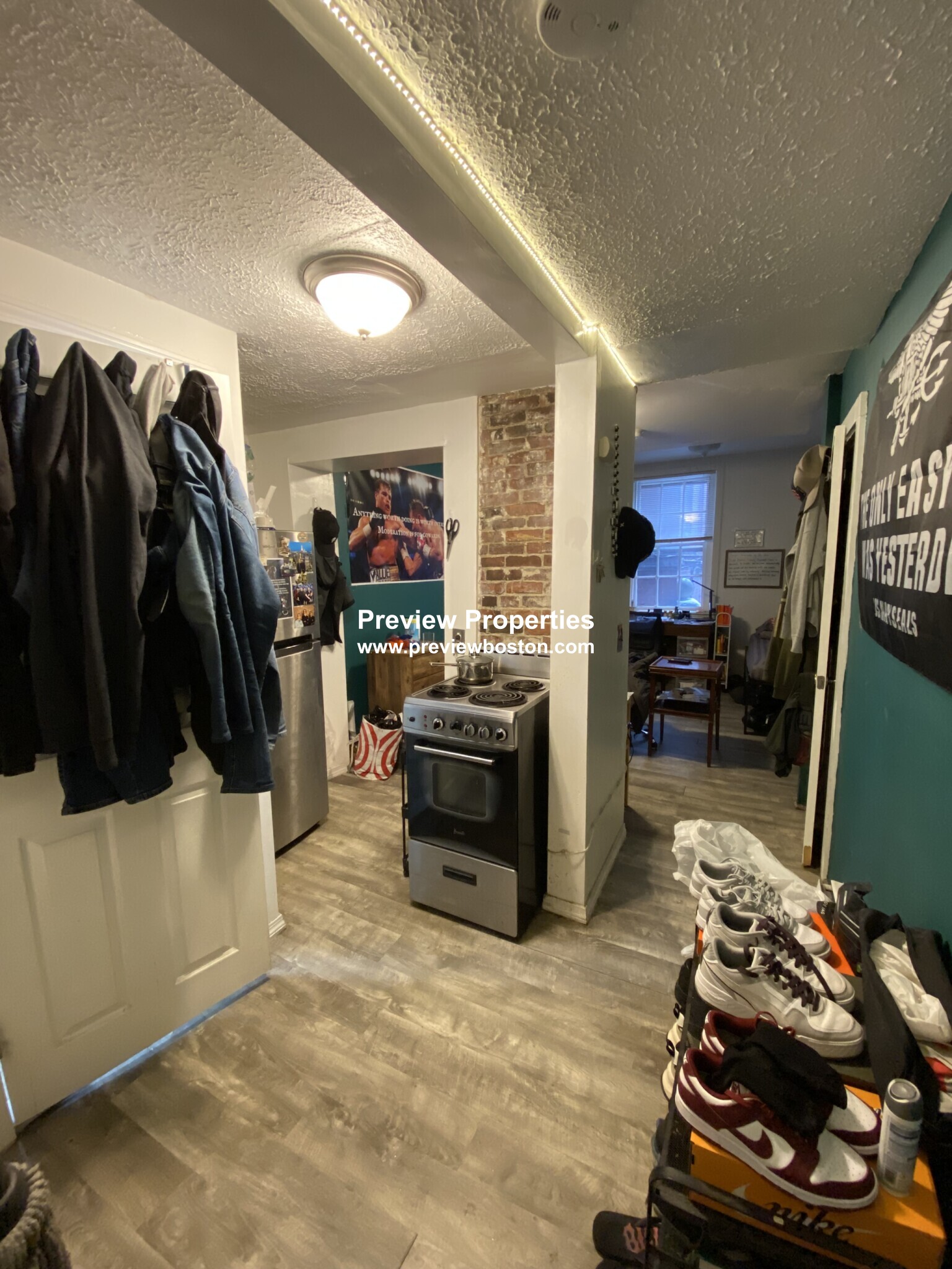 Studio bed, 1 bath apartment for rent at 41 Anderson St Unit 1-2P, Beacon Hill — photo 1 of 9