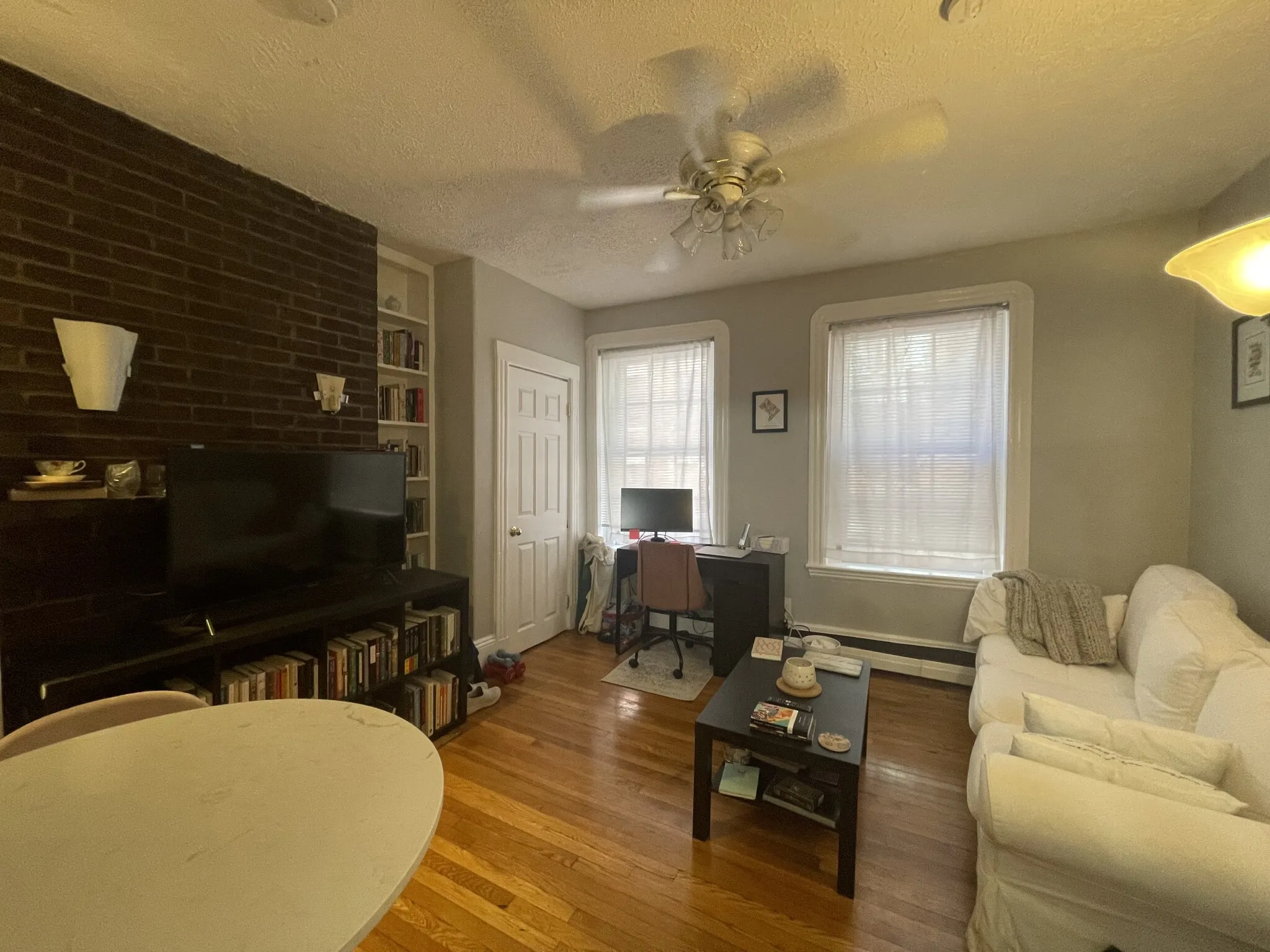 1 bed, 1 bath apartment for rent at 41 Anderson St Unit 1, Beacon Hill — photo 1 of 6