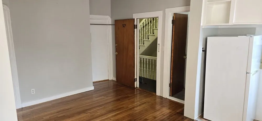 Studio bed, 1 bath apartment for rent at 41 Anderson St Unit 3-2, Beacon Hill — photo 1 of 6