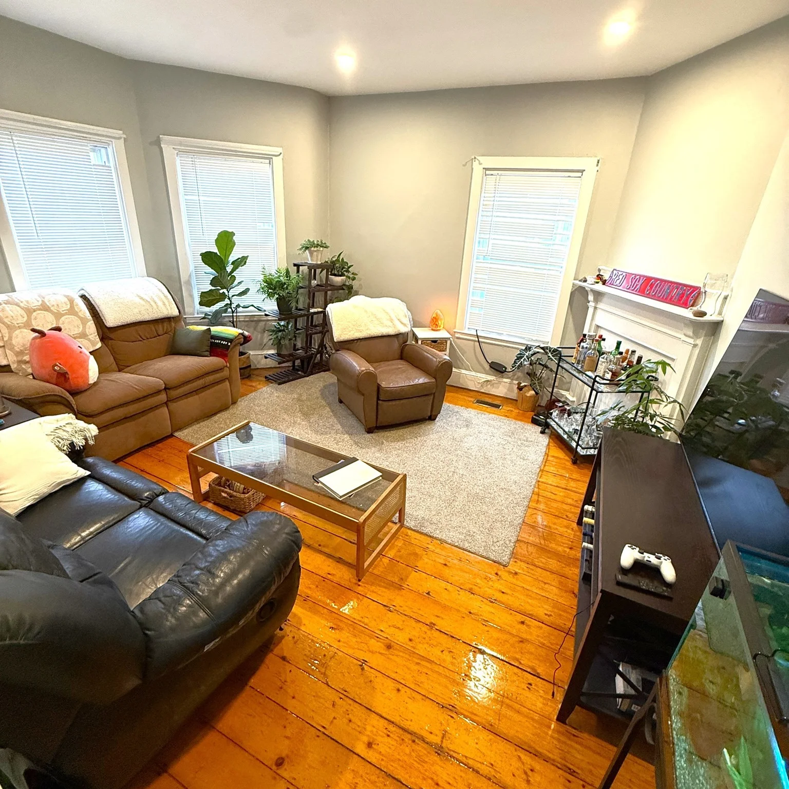 2 bed, 1 bath apartment for rent at 41 Ardell St Unit B, Montclair — photo 4 of 7